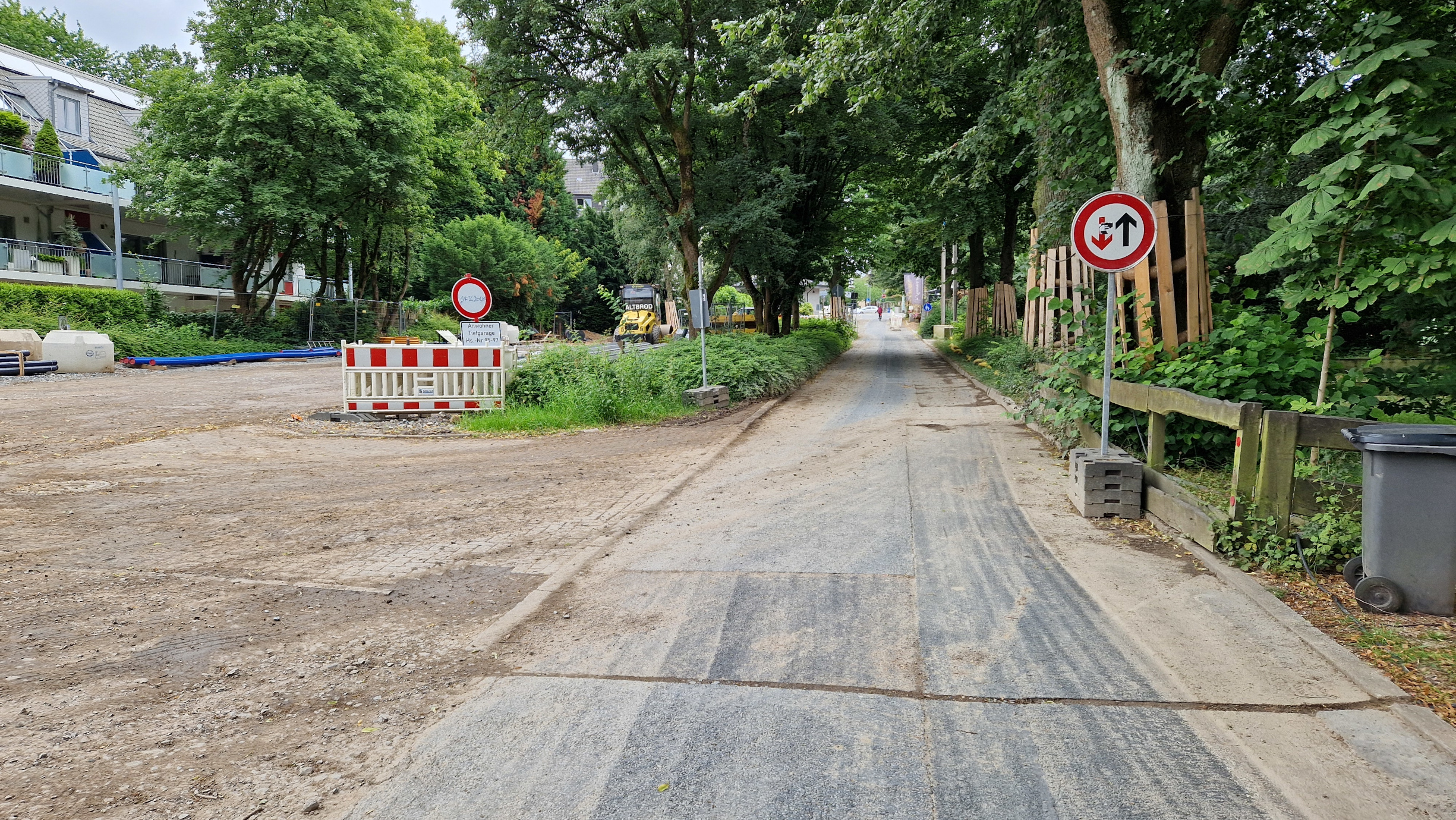 Schloßstr amTag nach dem Spatenstich